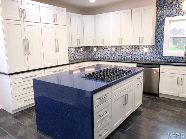 9537 Herpel Lane, Green Park, MO 63123