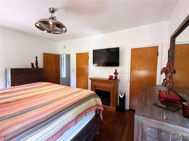 9537 Herpel Lane, Green Park, MO 63123