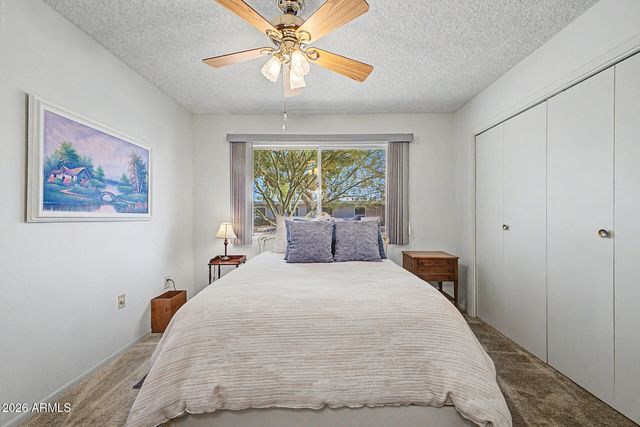 10880 W EMERALD Drive, Sun City, AZ 85351