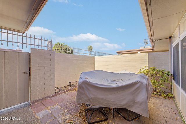 10880 W EMERALD Drive, Sun City, AZ 85351