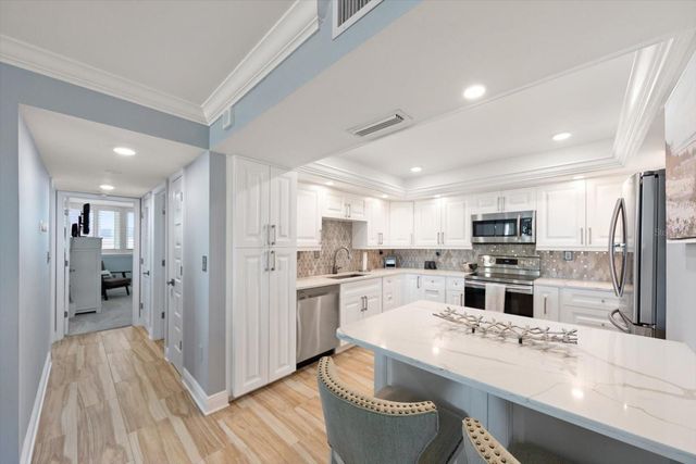 17920 GULF BOULEVARD 1901, Redington Shores, FL 33708