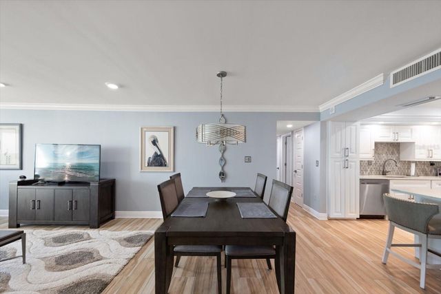 17920 GULF BOULEVARD 1901, Redington Shores, FL 33708