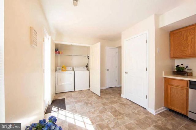 511 RIDGEFIELD AVE, Stephens City, VA 22655