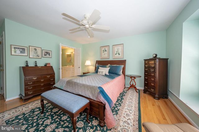471 CHANDLEE DR, Berwyn, PA 19312