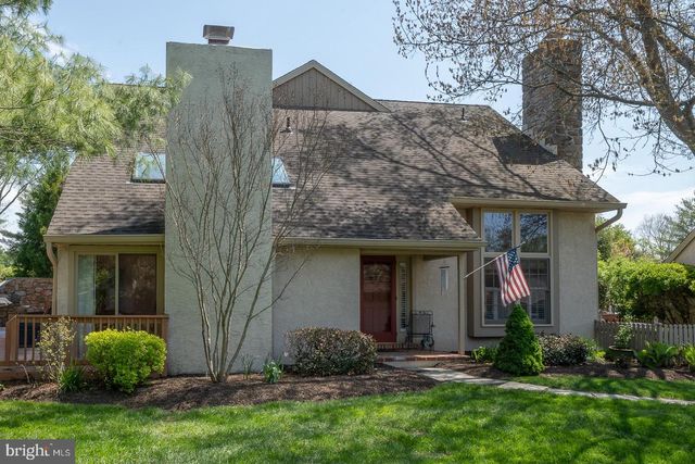 471 CHANDLEE DR, Berwyn, PA 19312