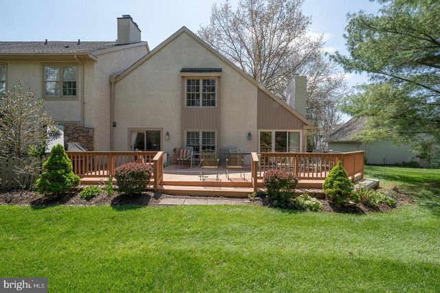471 CHANDLEE DR, Berwyn, PA 19312