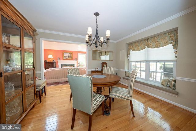 471 CHANDLEE DR, Berwyn, PA 19312
