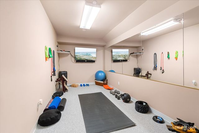 982 Jennifer Court, Sugar Grove, IL 60554