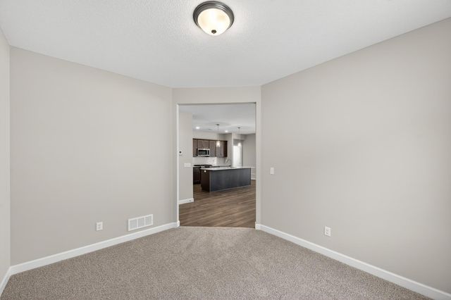 1419 Victory Lane NE, Isanti, MN 55040