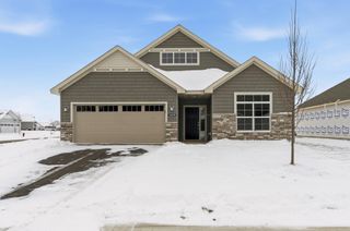 1419 Victory Lane NE, Isanti, MN 55040