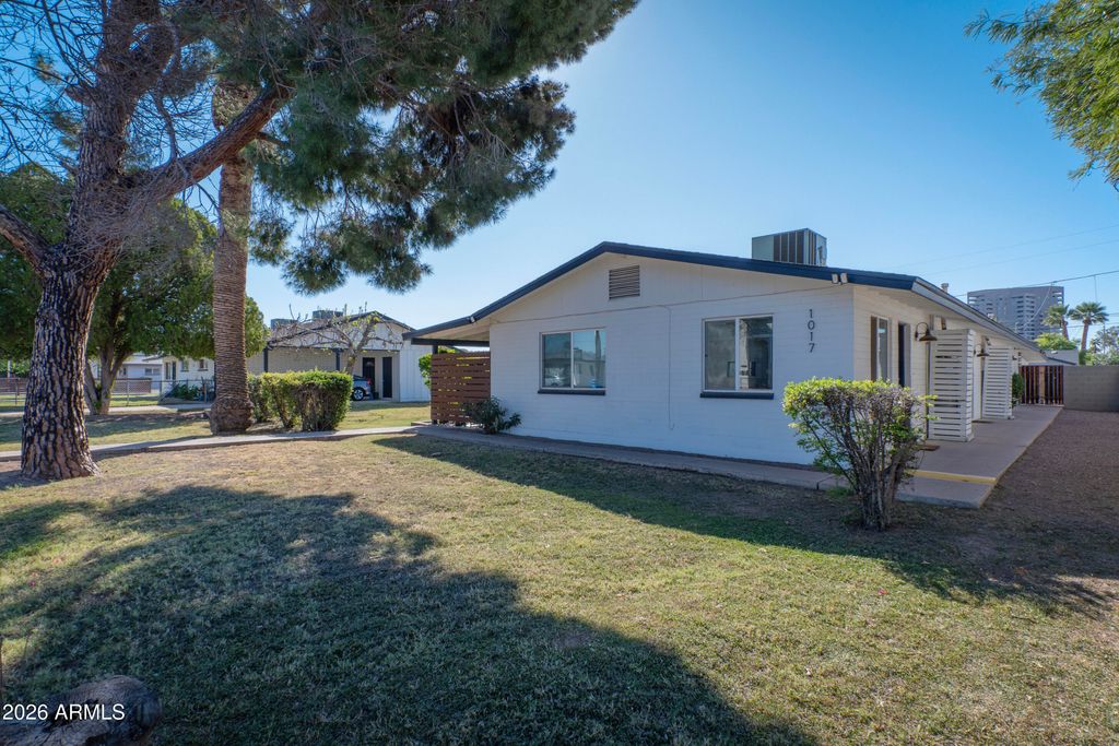 1021 E FAIRMOUNT Avenue, Phoenix, AZ 85014 — photo 4