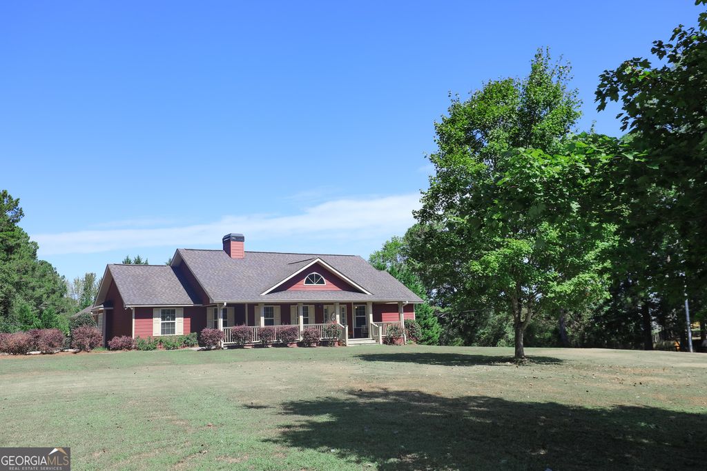 1029 Fischer Road, Sharpsburg, GA 30277