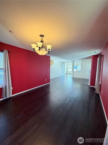 1163 Swan Loop, Dupont, WA 98327