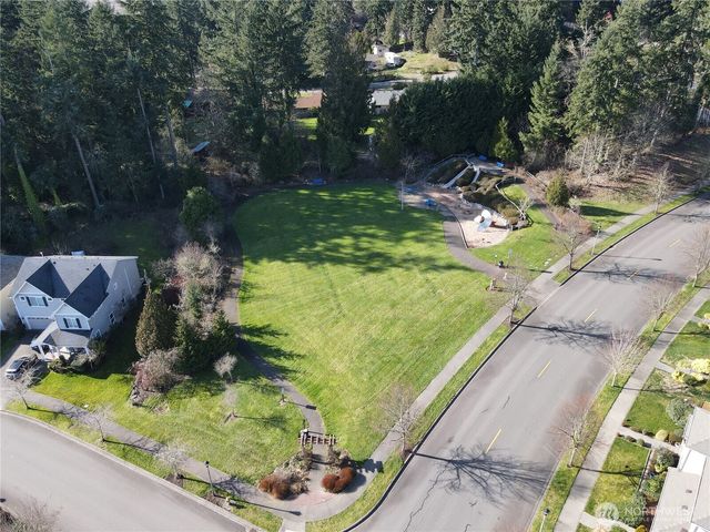 1163 Swan Loop, Dupont, WA 98327