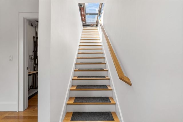 17 Vinton Street PH5, Boston, MA 02127