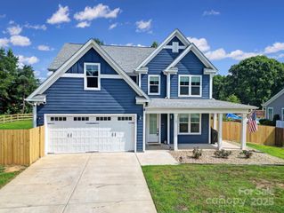 107 Collins Grove Court, Mooresville, NC 28115