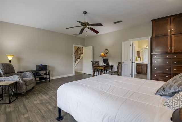 433 Stone Mountain Court, Cresson, TX 76035