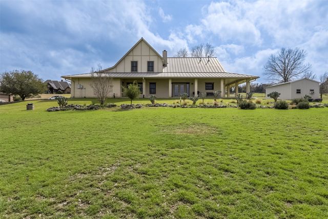 433 Stone Mountain Court, Cresson, TX 76035
