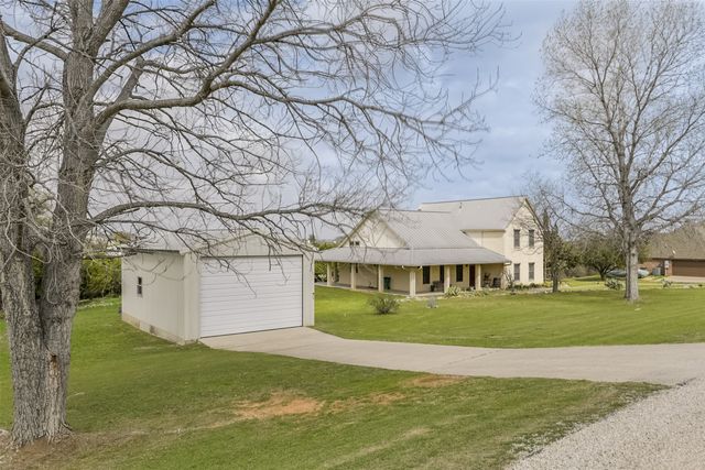 433 Stone Mountain Court, Cresson, TX 76035