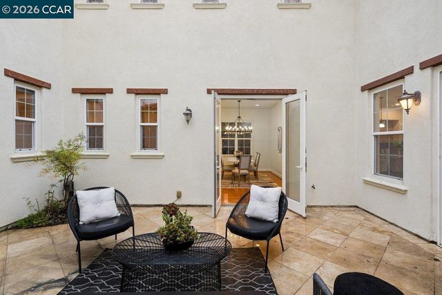 2048 Feathermint Dr, San Ramon, CA 94582