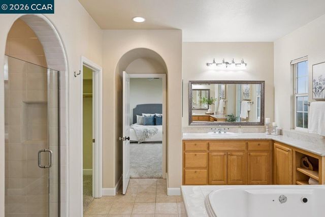 2048 Feathermint Dr, San Ramon, CA 94582