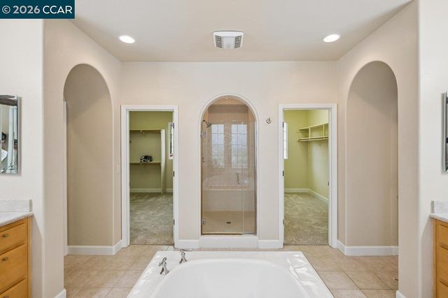 2048 Feathermint Dr, San Ramon, CA 94582