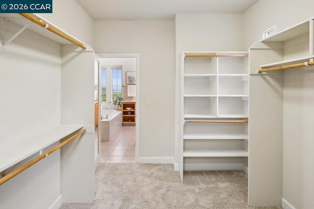 2048 Feathermint Dr, San Ramon, CA 94582