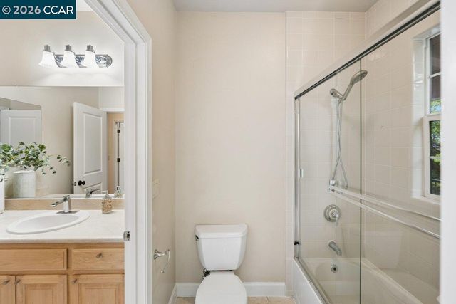 2048 Feathermint Dr, San Ramon, CA 94582