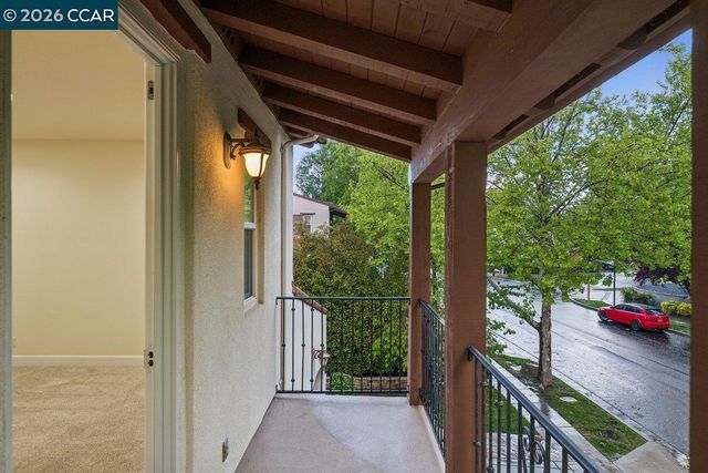 2048 Feathermint Dr, San Ramon, CA 94582