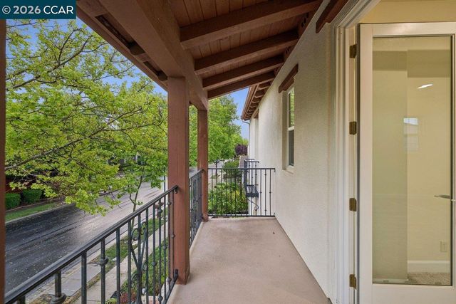 2048 Feathermint Dr, San Ramon, CA 94582