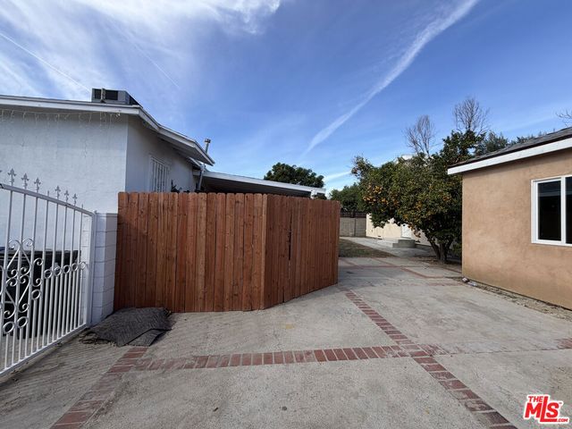 11020 Herrick Avenue, Pacoima, CA 91331