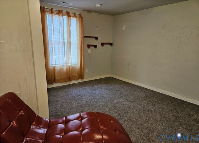 403 Southampton St, Emporia, VA 23847