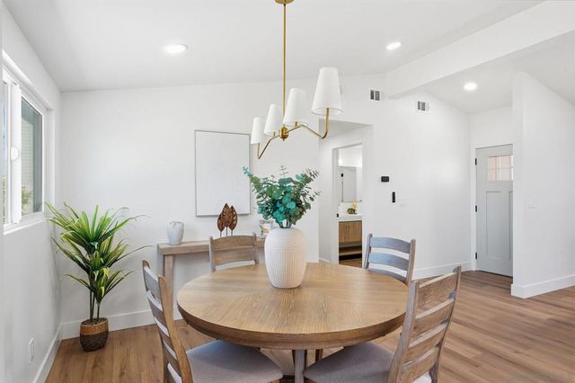 2866 Larkin Place, San Diego, CA 92123