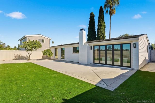 2866 Larkin Place, San Diego, CA 92123