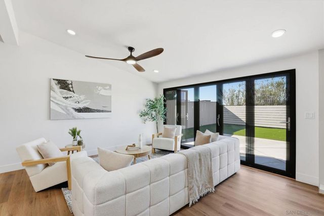 2866 Larkin Place, San Diego, CA 92123