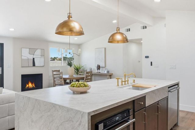 2866 Larkin Place, San Diego, CA 92123