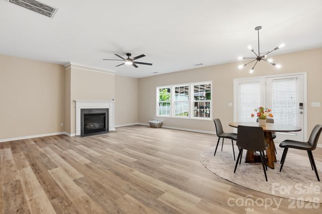 9013 Gailes Drive, Charlotte, NC 28278