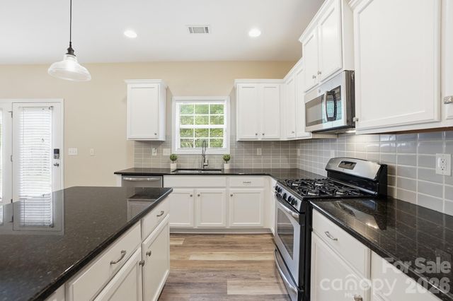9013 Gailes Drive, Charlotte, NC 28278