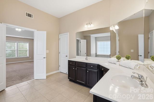 9013 Gailes Drive, Charlotte, NC 28278