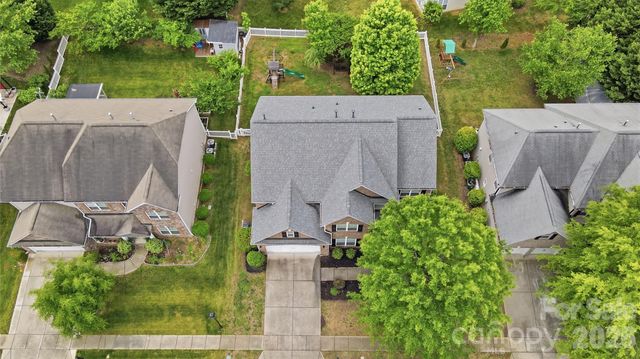 9013 Gailes Drive, Charlotte, NC 28278