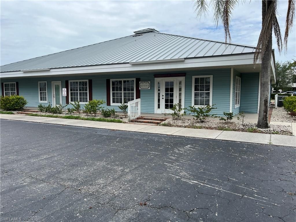 40 Barkley CIR 40-2, FORT MYERS, FL 33919 — photo 2