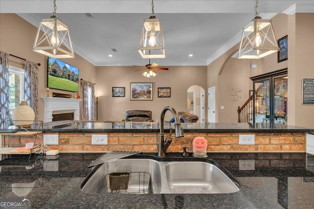 113 Bridgeway Drive, Warner Robins, GA 31088