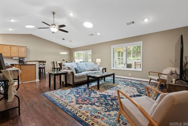 13 Campeon Lane, Hot Springs Village, AR 71909