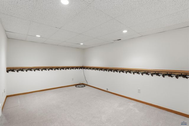 8513 STABLES DR, Piedmont, SD 57769