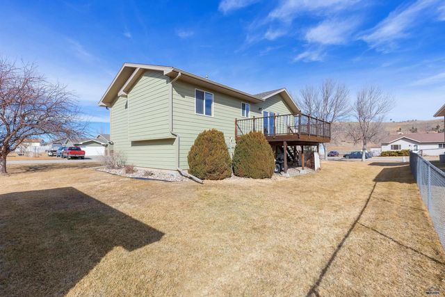 8513 STABLES DR, Piedmont, SD 57769