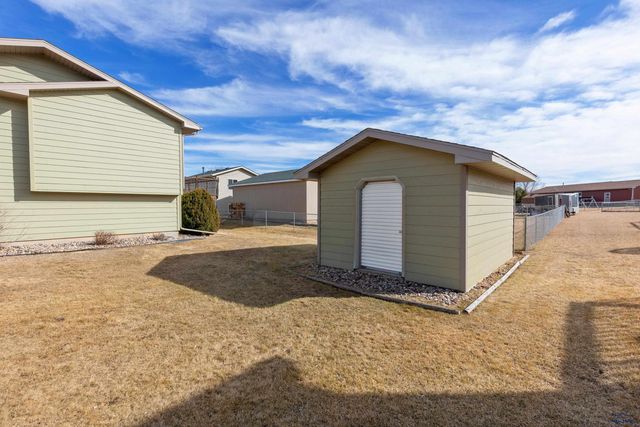 8513 STABLES DR, Piedmont, SD 57769