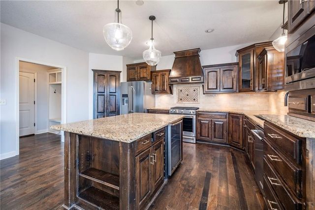 17720 NW 130th Terrace, Platte City, MO 64079