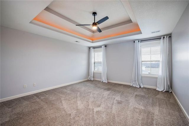 17720 NW 130th Terrace, Platte City, MO 64079