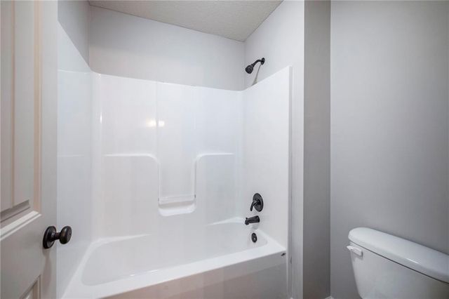 17720 NW 130th Terrace, Platte City, MO 64079