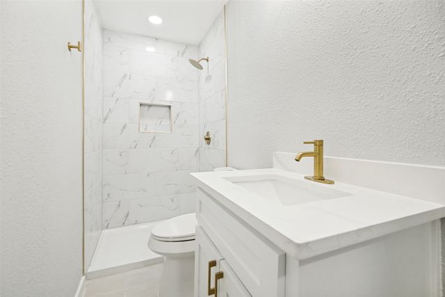 3027 Morgan Drive, Dallas, TX 75241
